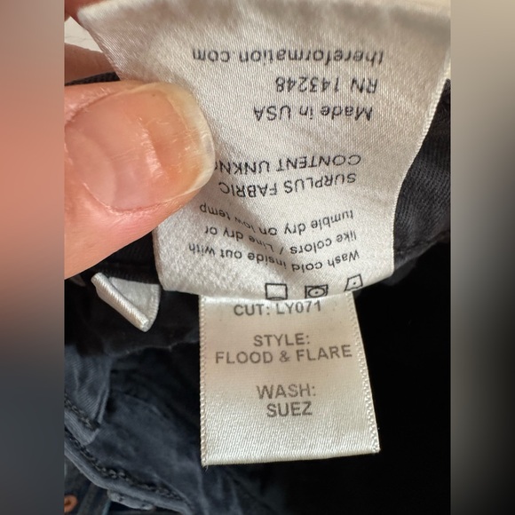 Reformation Flood & Flare Jeans Womens 24 Kick Boot Suez Black Wash Raw Hem - Picture 8 of 8